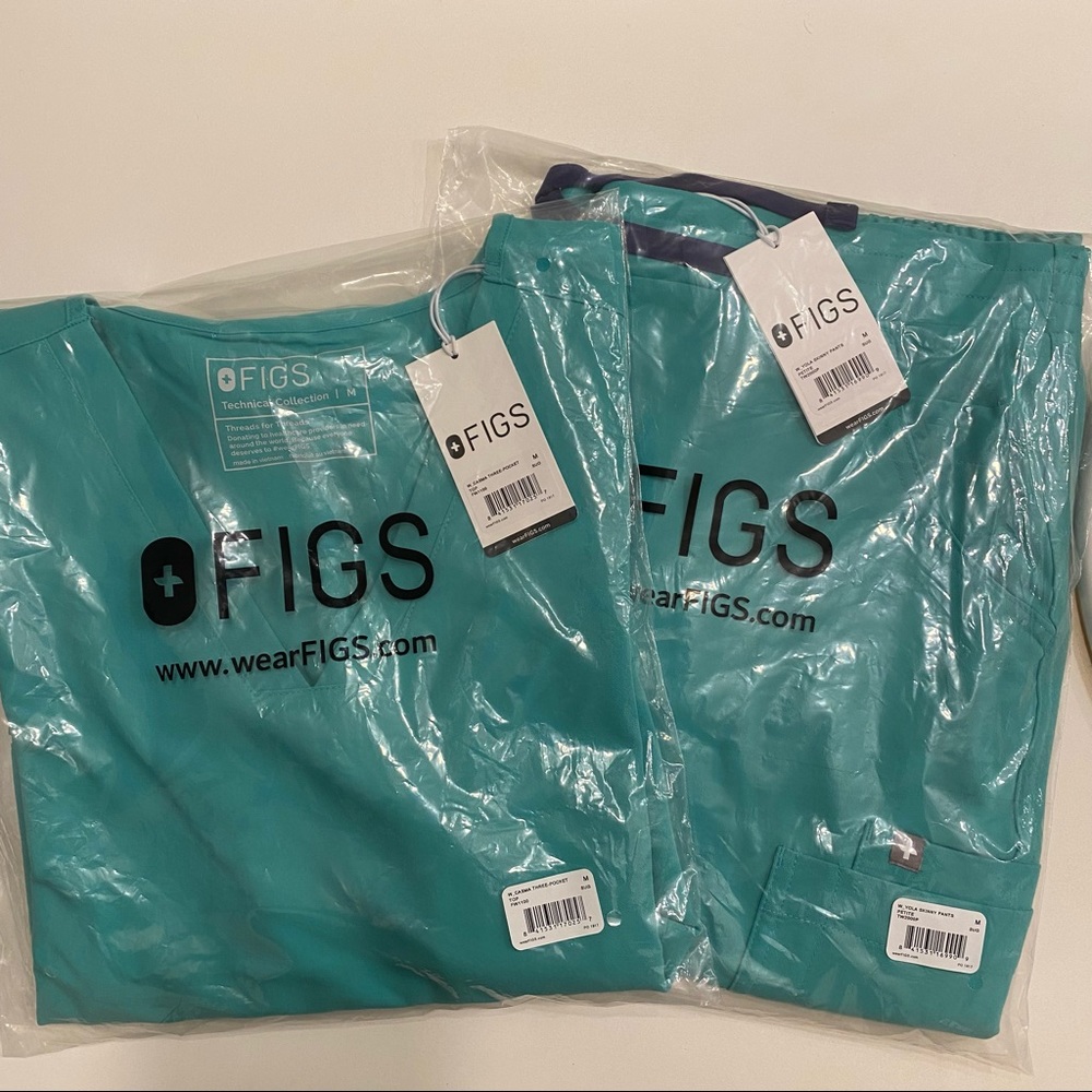 Figs Srcubs - Surgical Green